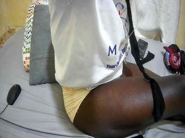 just-khadija webcam