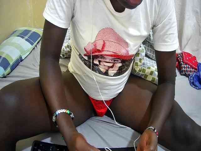 just-khadija webcam