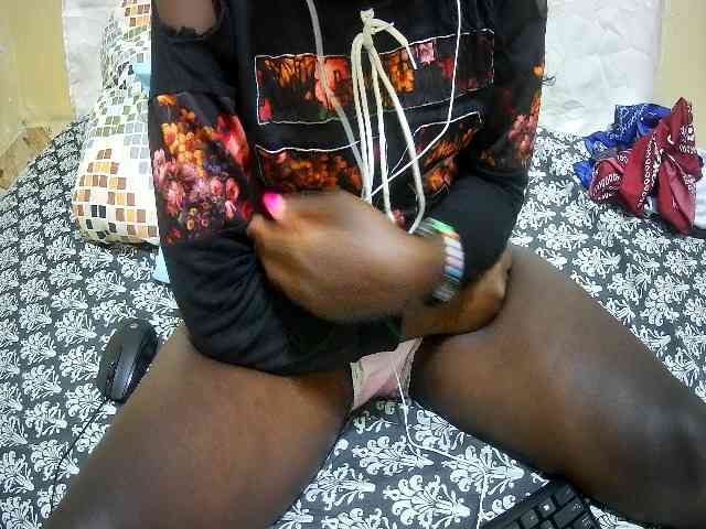 just-khadija webcam