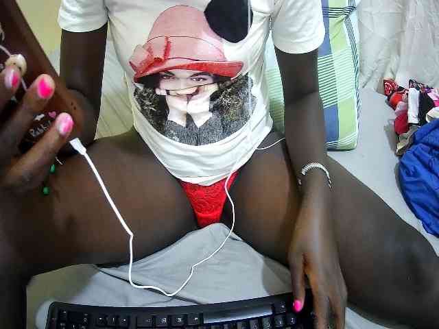 just-khadija webcam