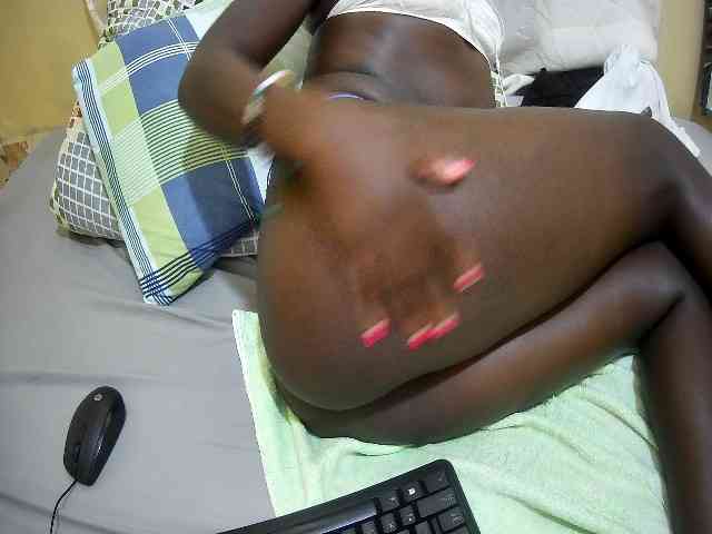 just-khadija webcam