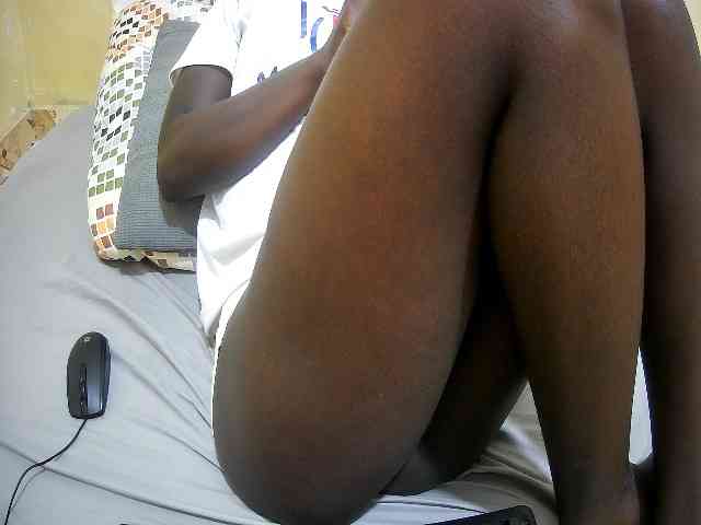 just-khadija webcam