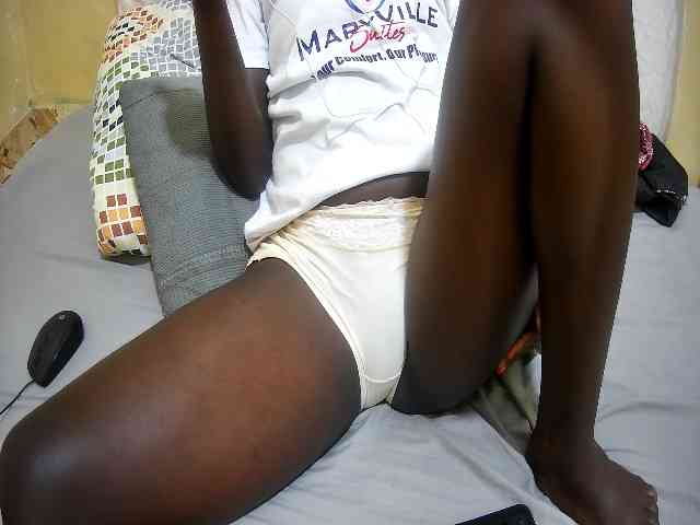 just-khadija webcam