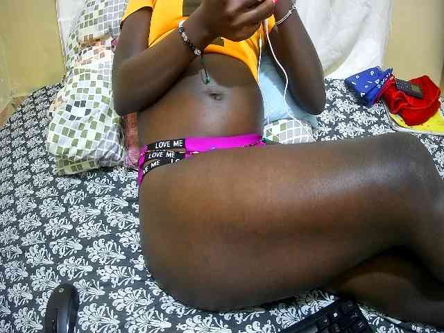 just-khadija webcam