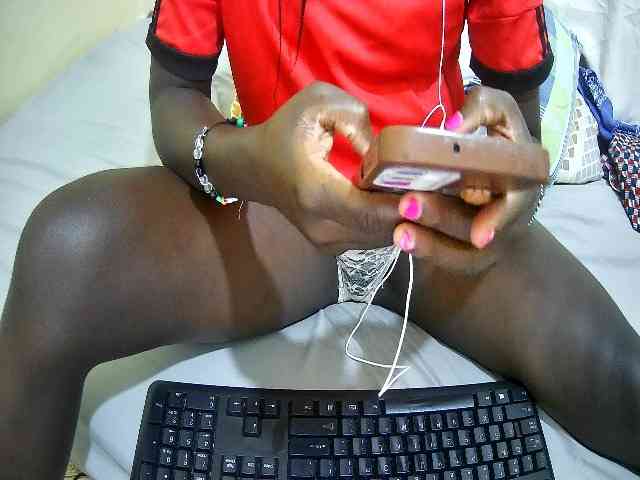 just-khadija webcam