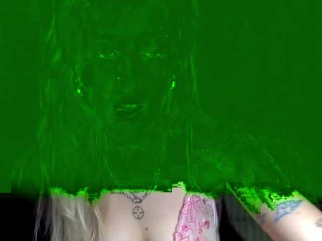 EmmyHot live cam on BongaCams