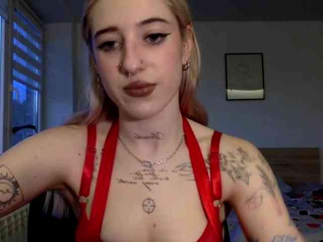 Emmyhot webcam