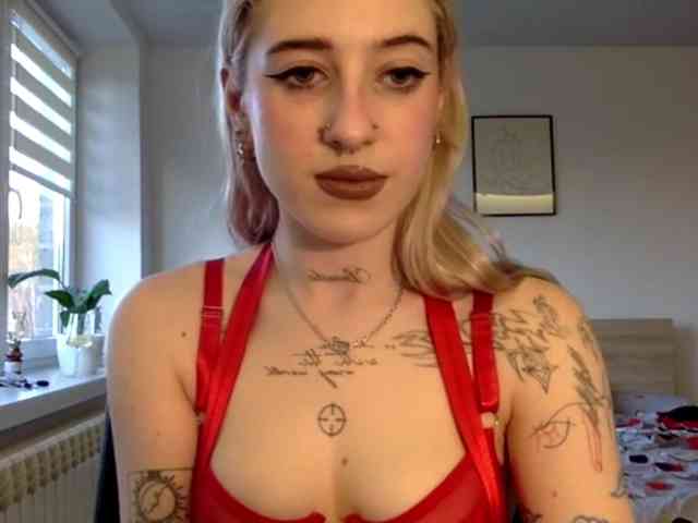 Emmyhot webcam