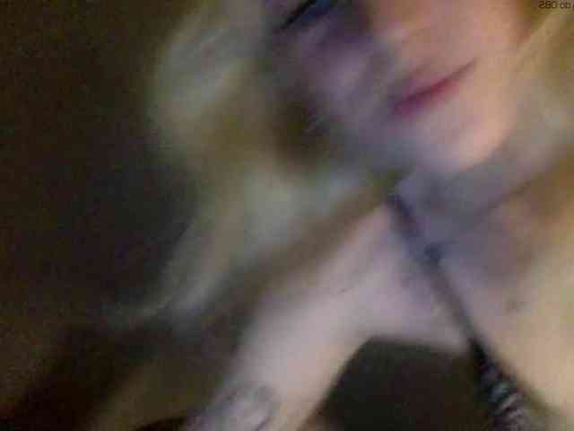 Emmyhot webcam