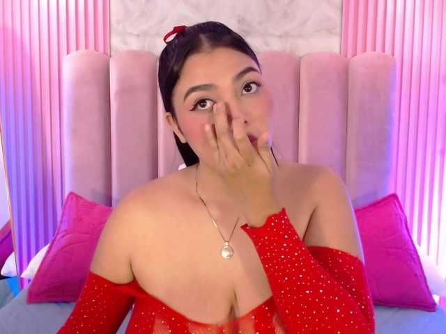 ArianaRougee live cam on BongaCams