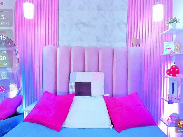 ArianaRougee live cam on BongaCams