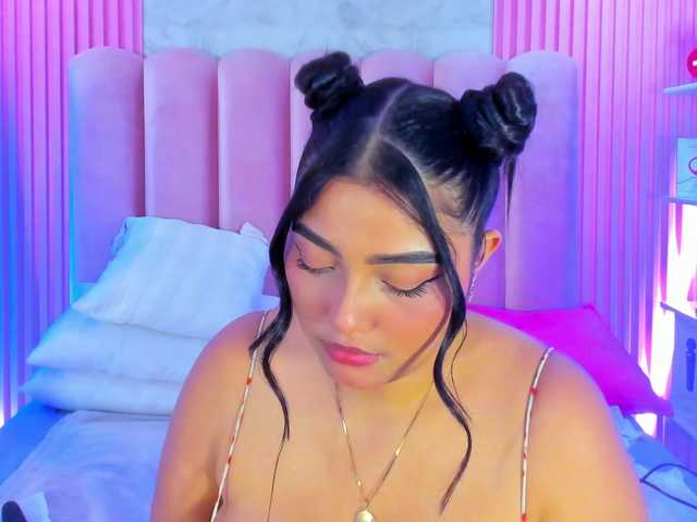 ArianaRougee live cam on BongaCams