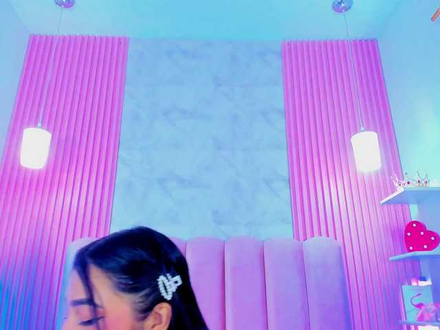 ArianaRougee live cam on BongaCams