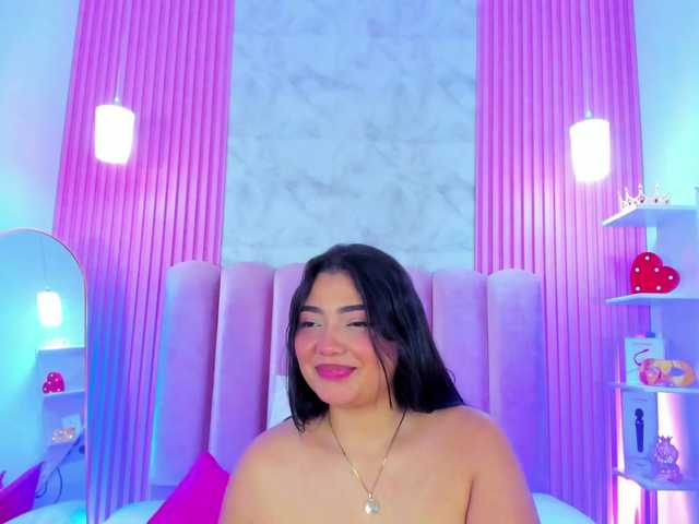 ArianaRougee live cam on BongaCams