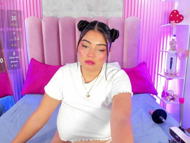 ArianaRougee live cam on BongaCams