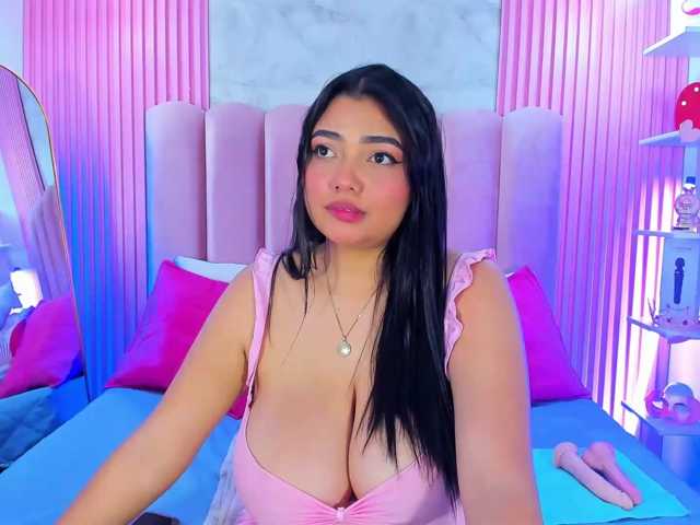 ArianaRougee live cam on BongaCams