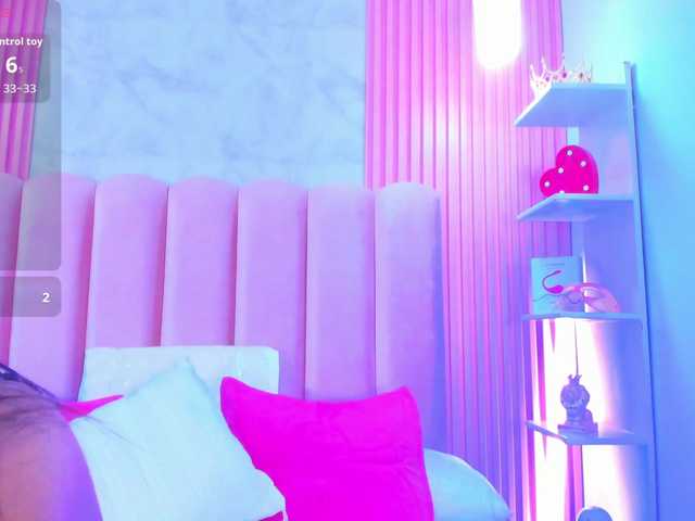 ArianaRougee live cam on BongaCams