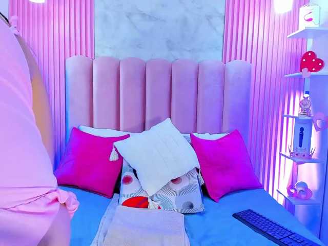 ArianaRougee