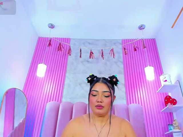 ArianaRougee live cam on BongaCams
