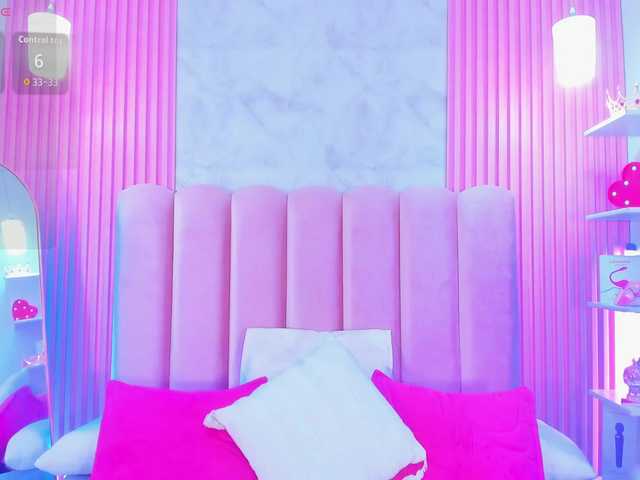 ArianaRougee live cam on BongaCams