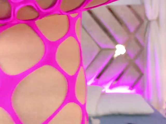 ArianaRougee live cam on BongaCams