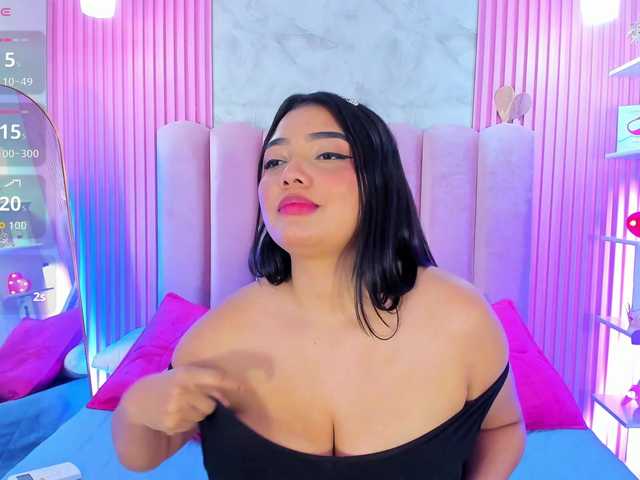 ArianaRougee live cam on BongaCams
