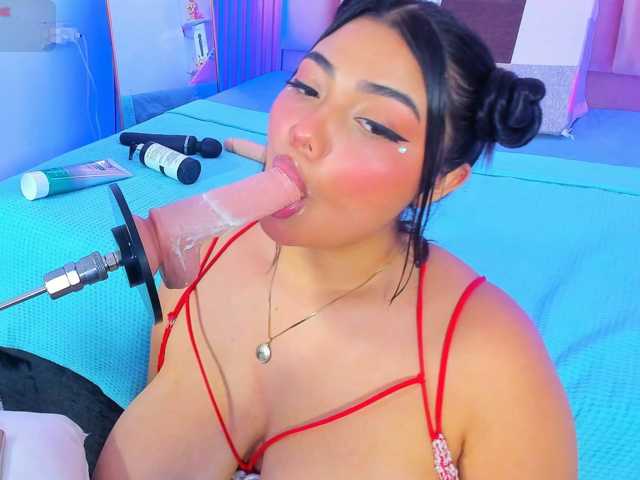 ArianaRougee, live now on BongaCams