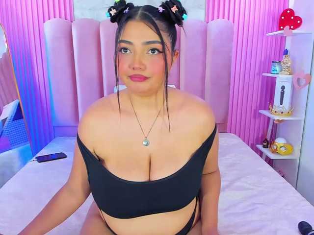 ArianaRougee, en vivo ahora en BongaCams