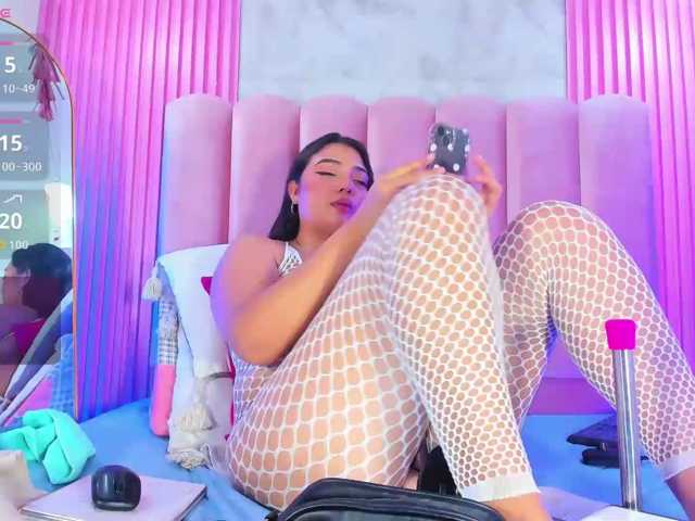 ArianaRougee live cam on BongaCams