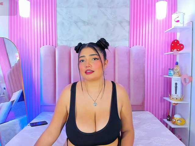 ArianaRougee, en vivo ahora en BongaCams
