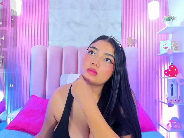 ArianaRougee live cam on BongaCams