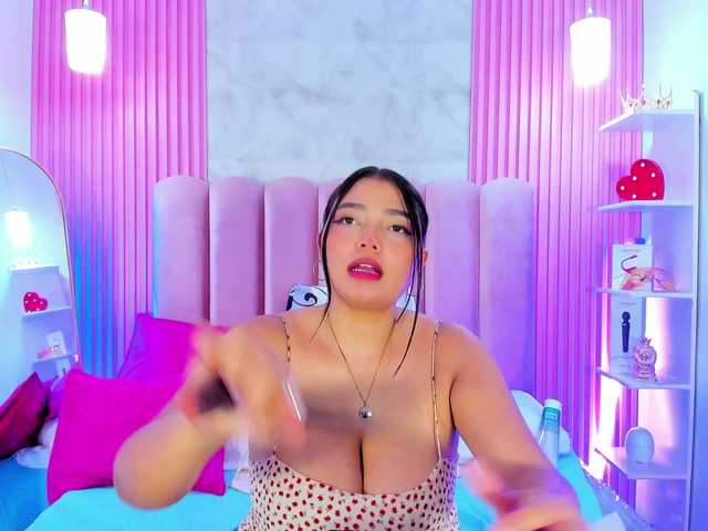 ArianaRougee live cam on BongaCams