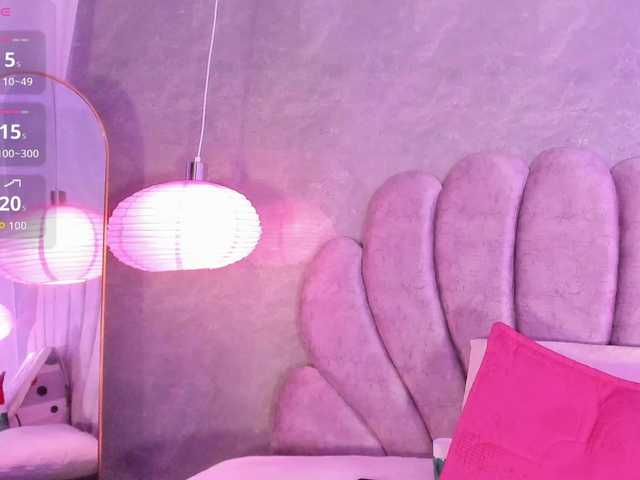 ArianaRougee live cam on BongaCams