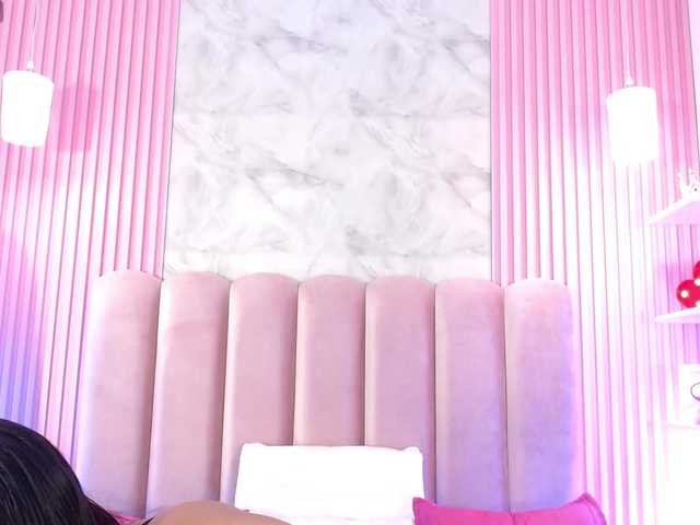 ArianaRougee live cam on BongaCams