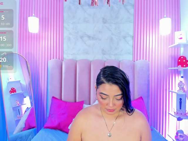ArianaRougee live cam on BongaCams