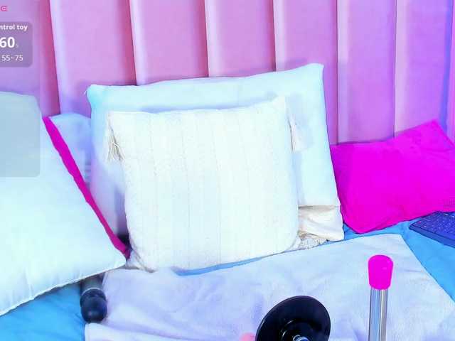 ArianaRougee live cam on BongaCams