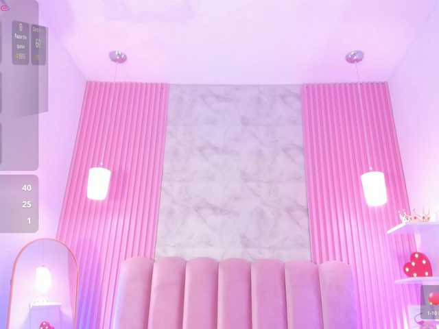 ArianaRougee live cam on BongaCams