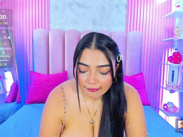 ArianaRougee live cam on BongaCams