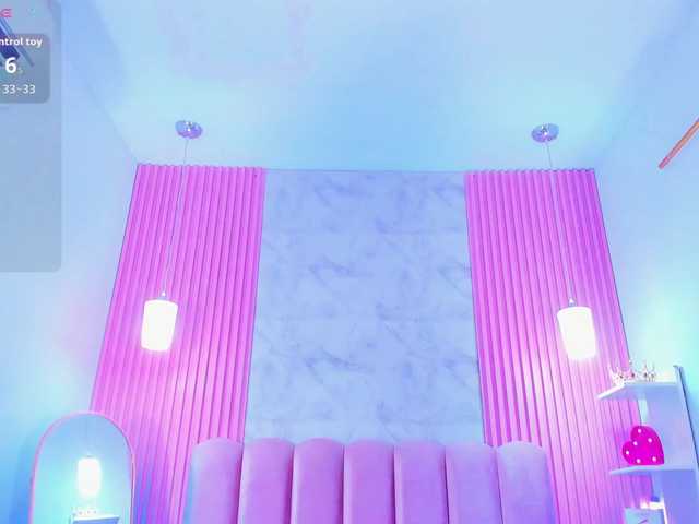 ArianaRougee live cam on BongaCams