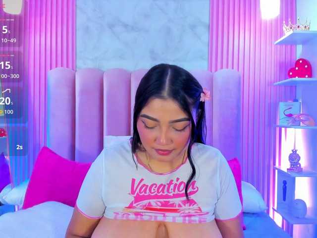 ArianaRougee live cam on BongaCams