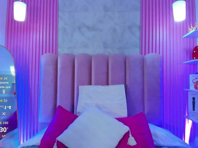 ArianaRougee live cam on BongaCams