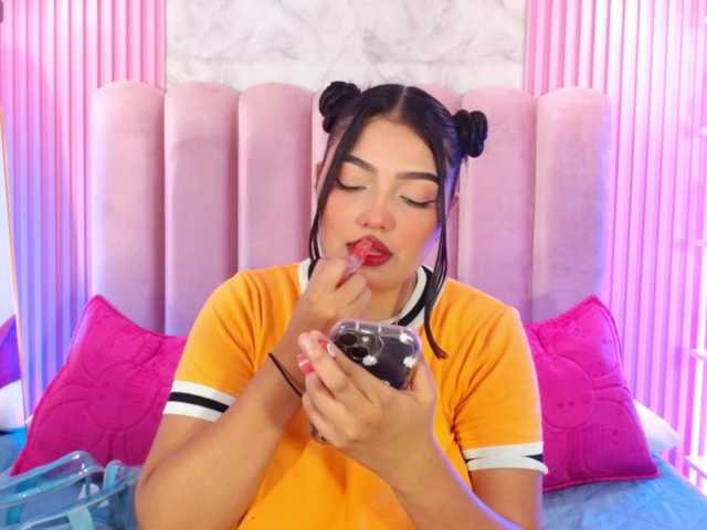 ArianaRougee live cam on BongaCams