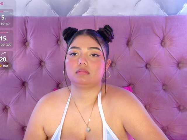 ArianaRougee live cam on BongaCams