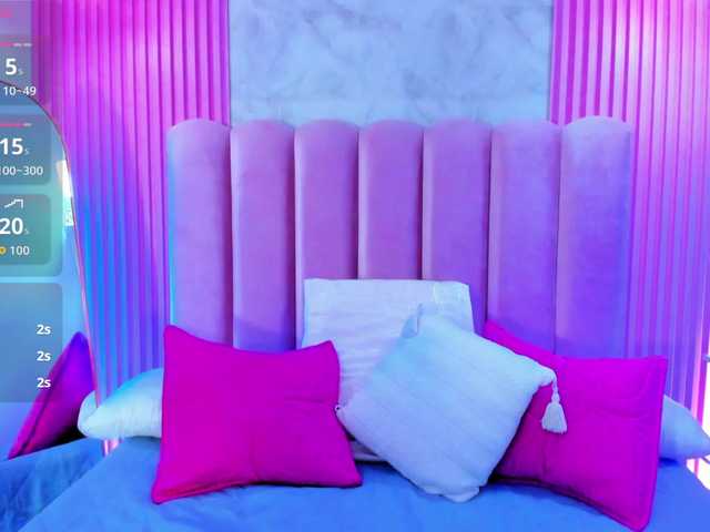 ArianaRougee live cam on BongaCams