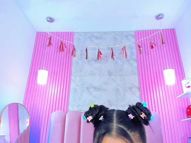 ArianaRougee live cam on BongaCams