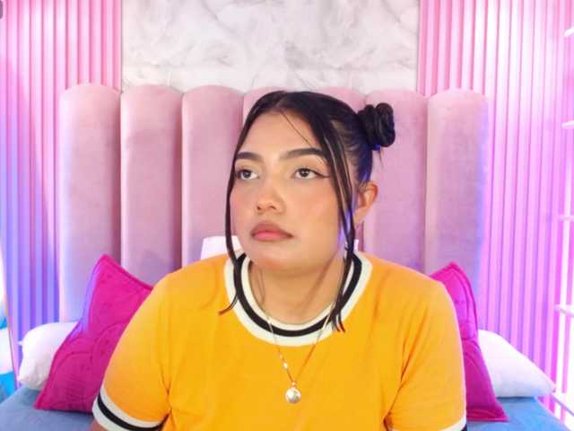 ArianaRougee live cam on BongaCams