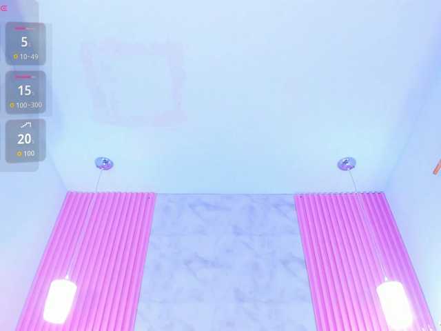 ArianaRougee live cam on BongaCams