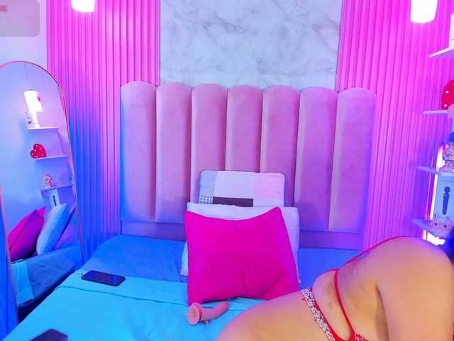 ArianaRougee, live now on BongaCams