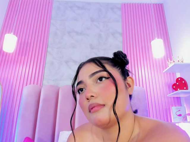 ArianaRougee live cam on BongaCams