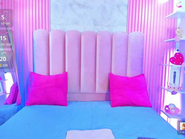 ArianaRougee live cam on BongaCams